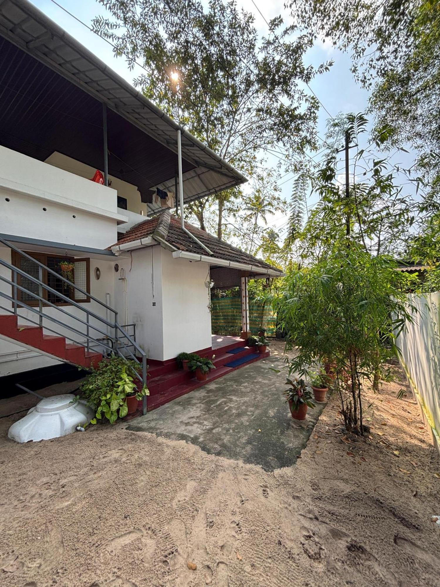 Marari Diya Homestay 马拉利库兰 客房 照片